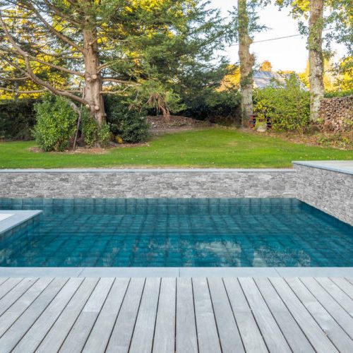 2023-EARTH-SINGAPOUR-AZUL_15X15-DA-VINCI-CERAMICA-TILE-AMBIENTE-1200x500